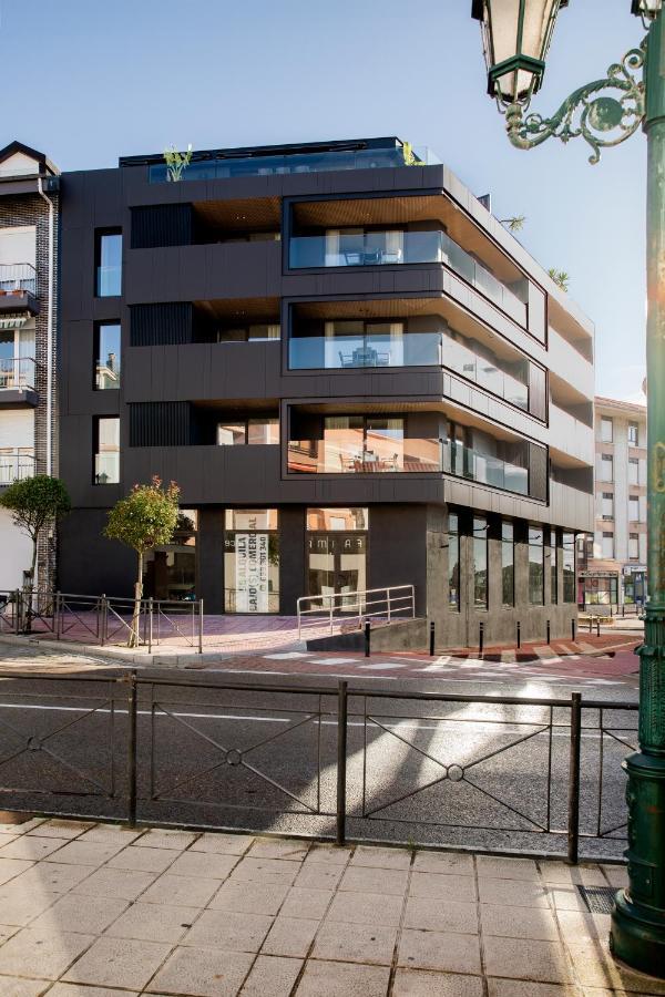 Apartamentos Plaza Center Suances Eksteriør billede
