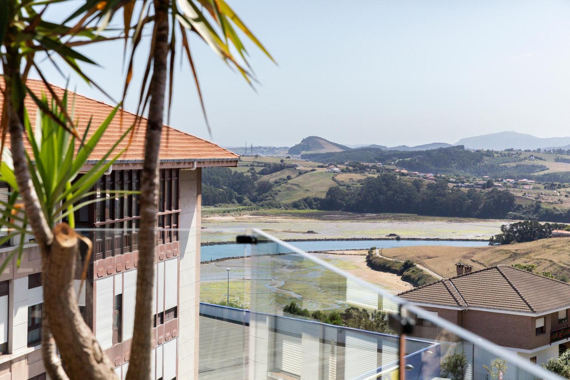 Apartamentos Plaza Center Suances Eksteriør billede